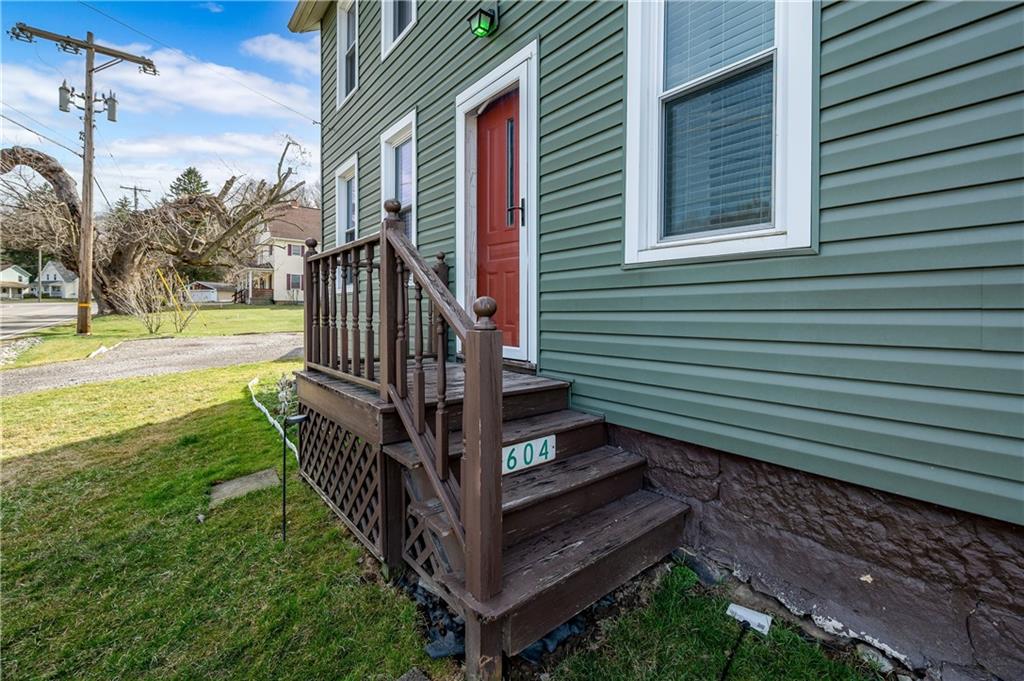 604 Winfield Road Cabot, PA 16023 - Photo 5 of 31