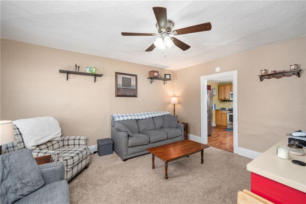 604 Winfield Road Cabot, PA 16023 - Photo 7 of 31