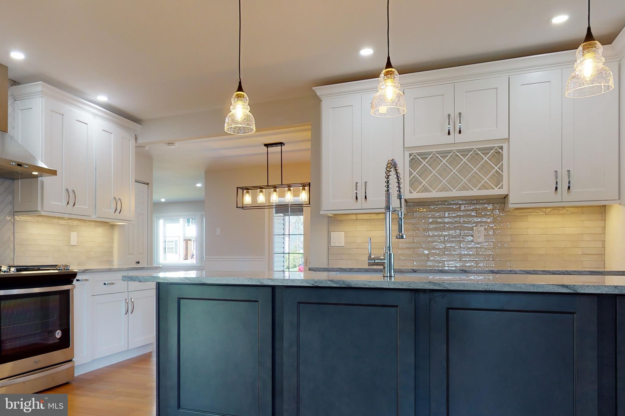 2215 Beverly Road Cinnaminson, NJ 08077 - Photo 15 of 45