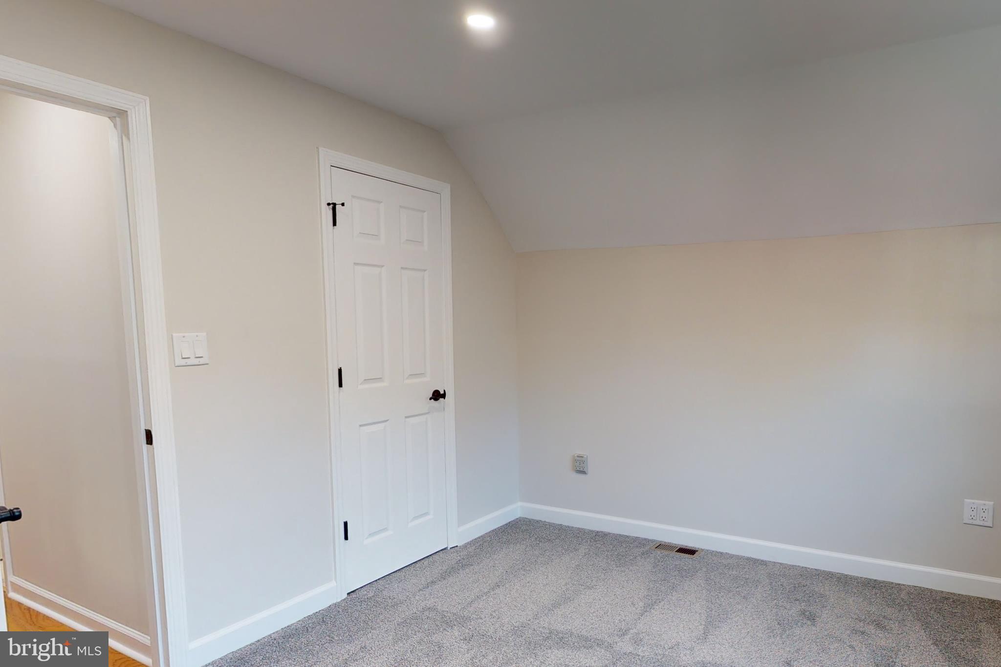 2215 Beverly Road Cinnaminson, NJ 08077 - Photo 29 of 45