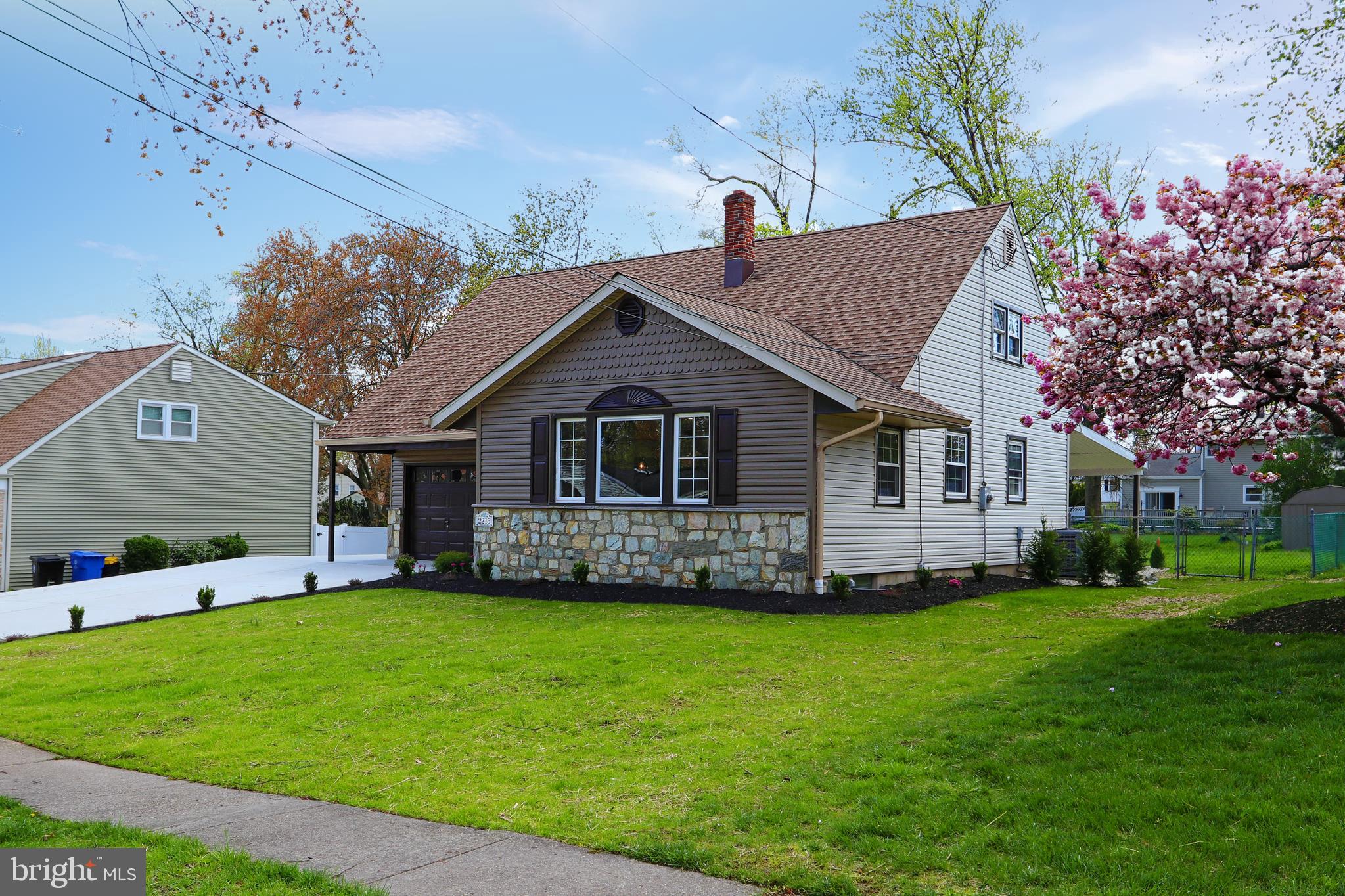 2215 Beverly Road Cinnaminson, NJ 08077 - Photo 4 of 45