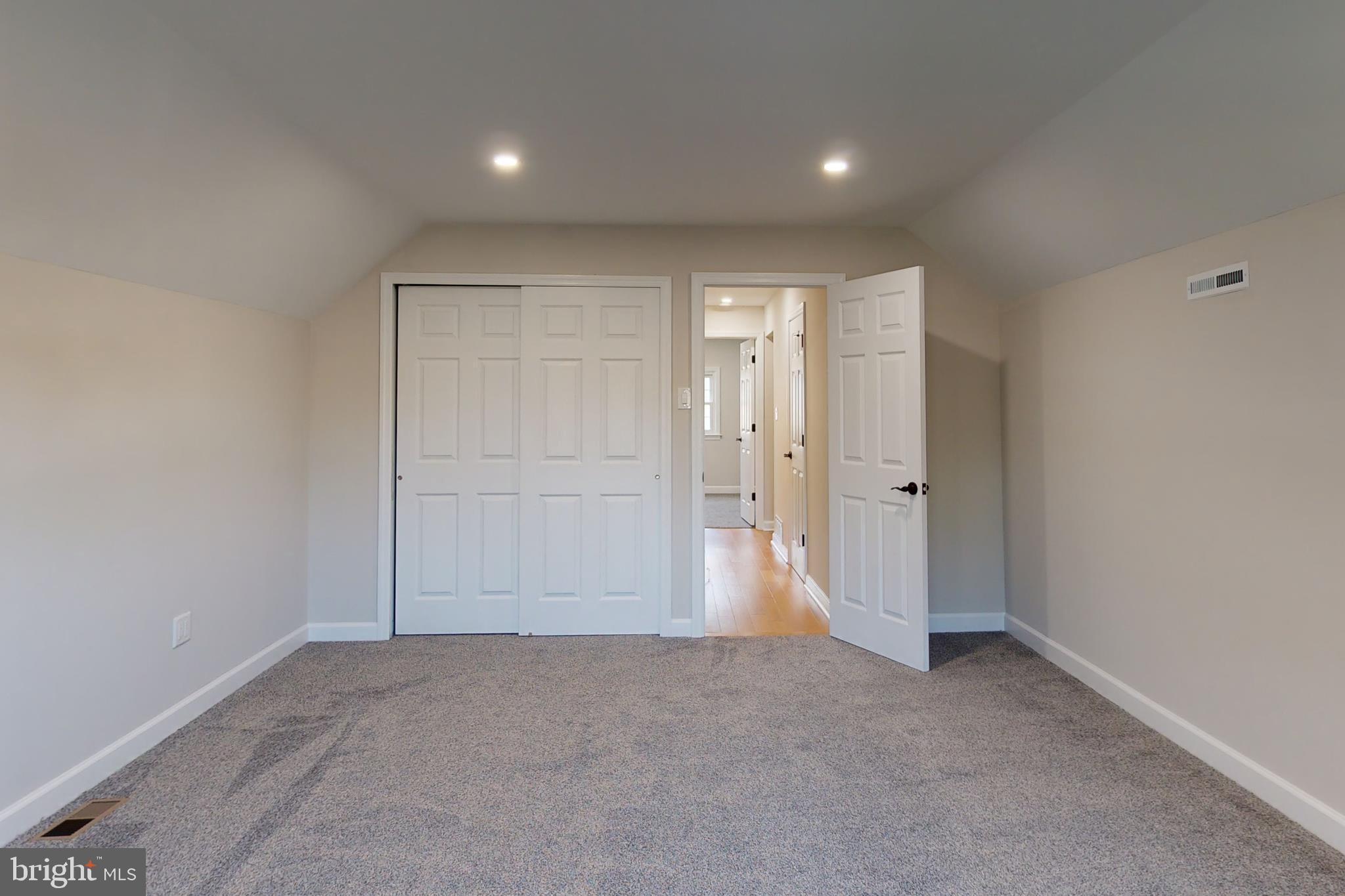 2215 Beverly Road Cinnaminson, NJ 08077 - Photo 31 of 45