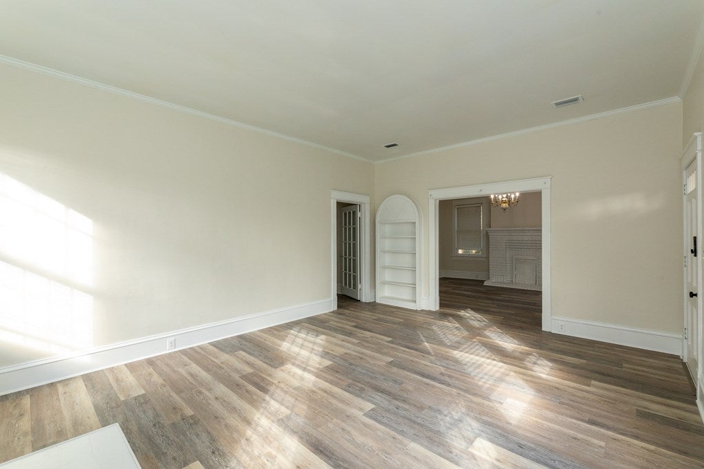 609 Ware Street Waycross, GA 31503 - Photo 9 of 39 Gallery Image 9