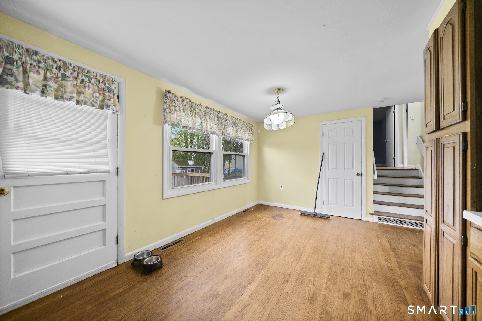 267 Bamford Avenue Waterbury, CT 06708 - Photo 17 of 32