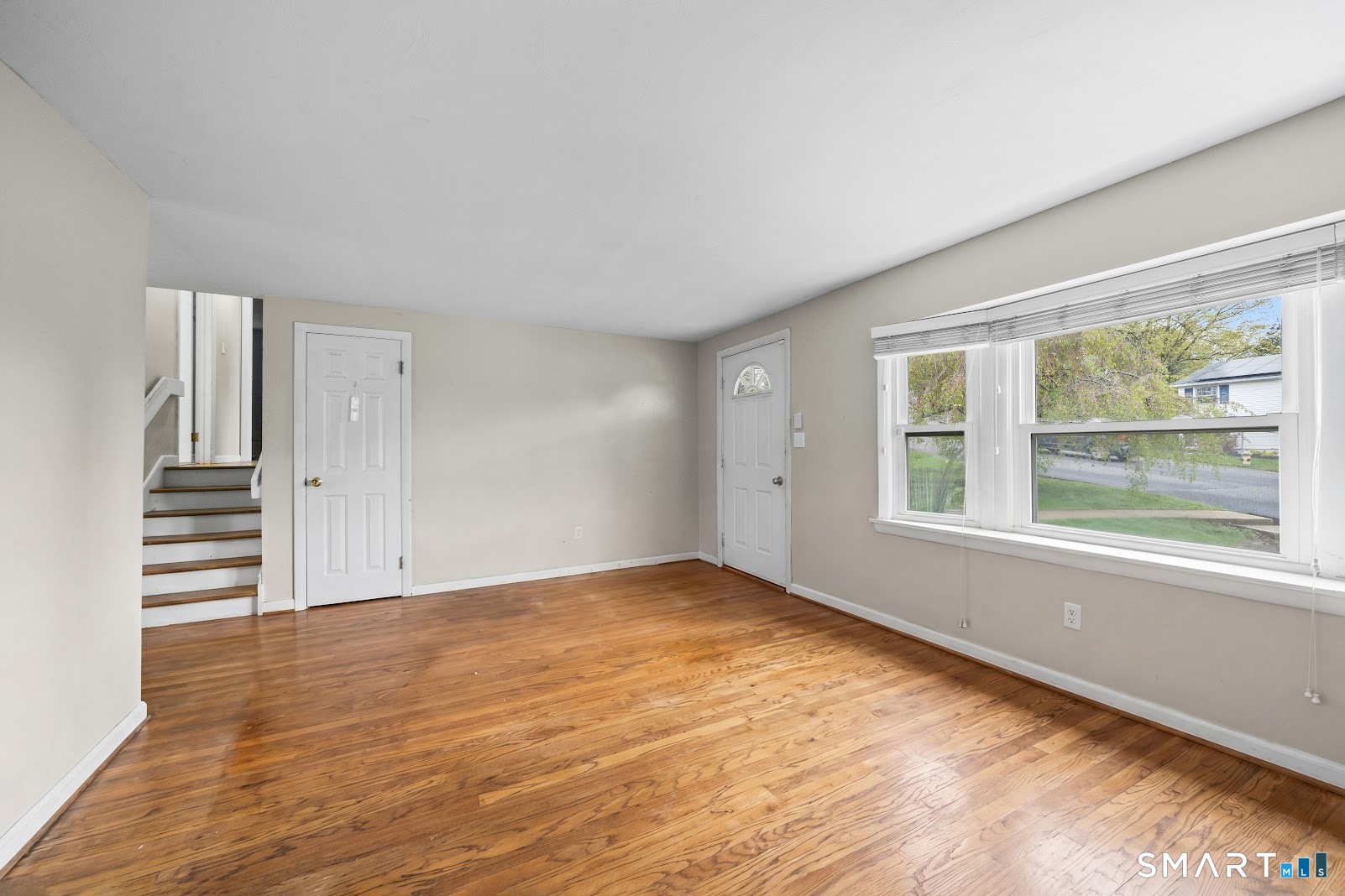 267 Bamford Avenue Waterbury, CT 06708 - Photo 7 of 32