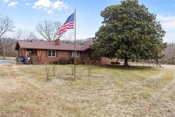 $525,000 | 5709 Old Rural Hall Road, Winston-Salem, NC 27105