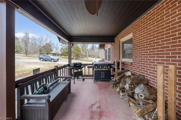 $525,000 | 5709 Old Rural Hall Road, Winston-Salem, NC 27105