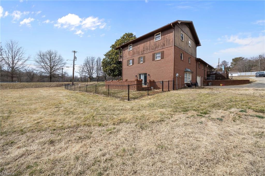 5709 Old Rural Hall Road Winston-Salem, NC 27105 - Photo 42 of 47