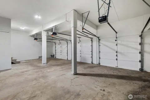 $1,369,000 | 904 187th Place Southwest, Lynnwood, WA 98036