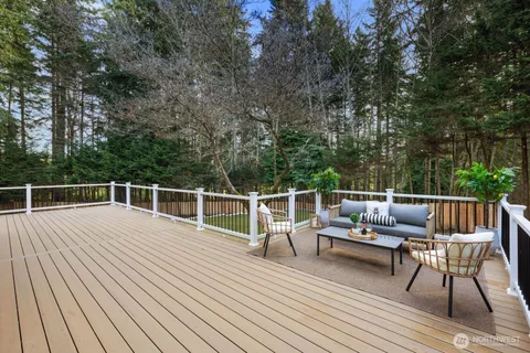 $1,369,000 | 904 187th Place Southwest, Lynnwood, WA 98036