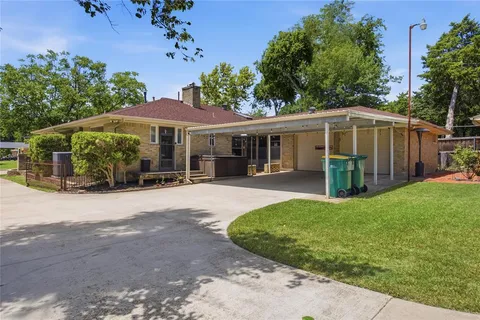 $369,500 | 1425 Vicki Lane, Cedar Hill, TX 75104