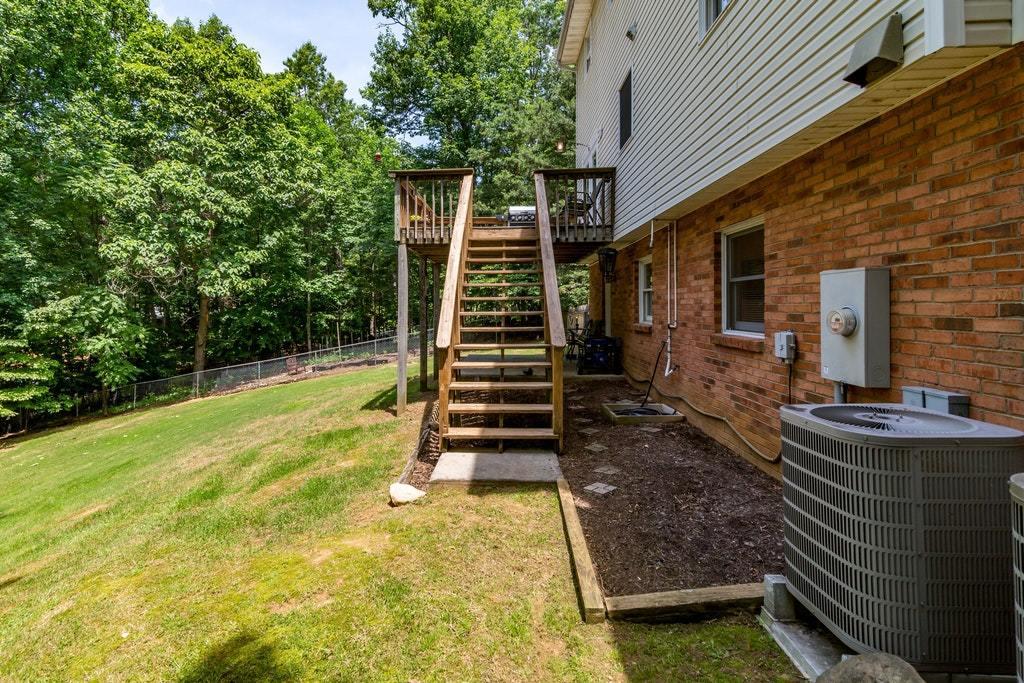 121 Oak Ridge Court Blue Ridge, VA 24064 - Photo 49 of 63 Exterior
