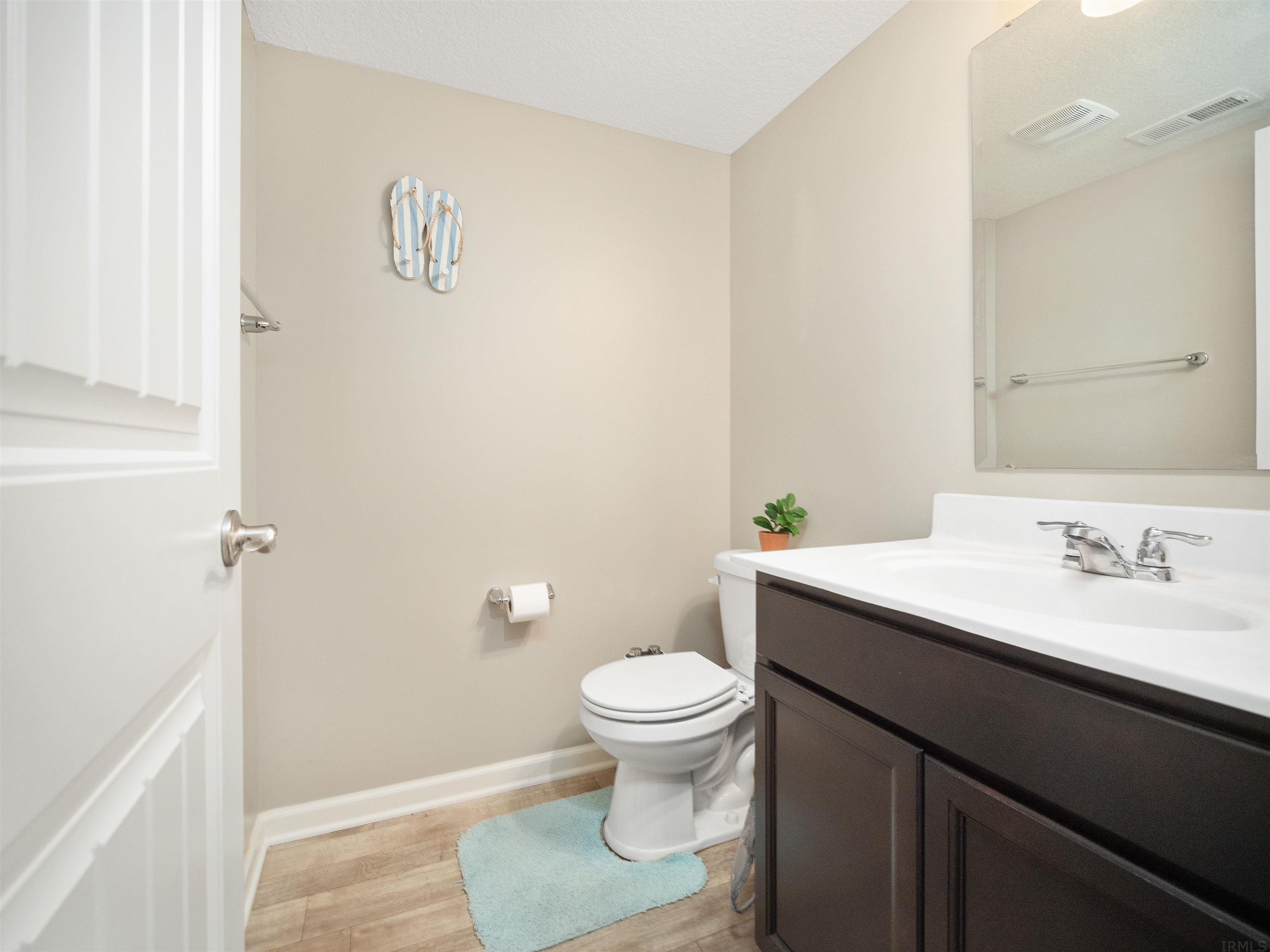 13502 Crescent Ridge Drive Fort Wayne, IN 46814 - Photo 11 of 34 Gallery Image 11