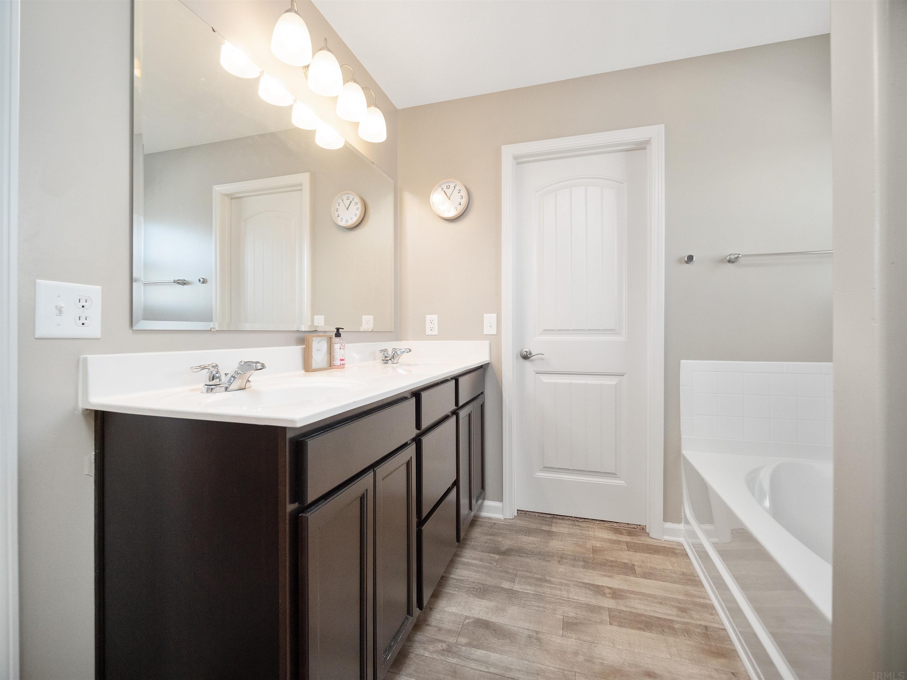 13502 Crescent Ridge Drive Fort Wayne, IN 46814 - Photo 20 of 34 Gallery Image 20