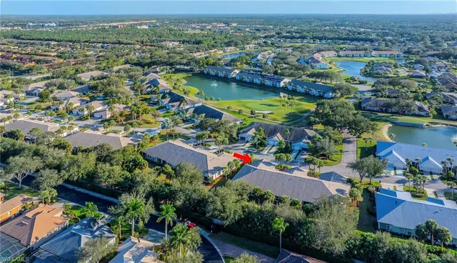 $329,900 | 20625 Candlewood Hollow, Estero, FL 33928