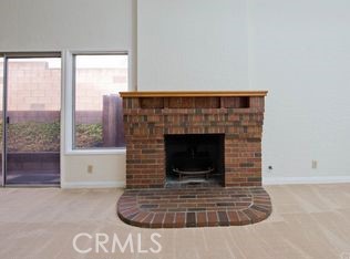 20400 Romar Street Chatsworth, CA 91311 - Photo 11 of 34