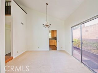 20400 Romar Street Chatsworth, CA 91311 - Photo 13 of 34