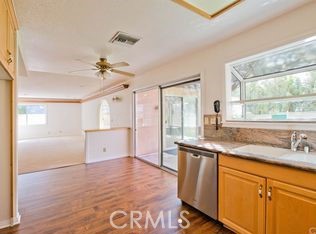 20400 Romar Street Chatsworth, CA 91311 - Photo 7 of 34