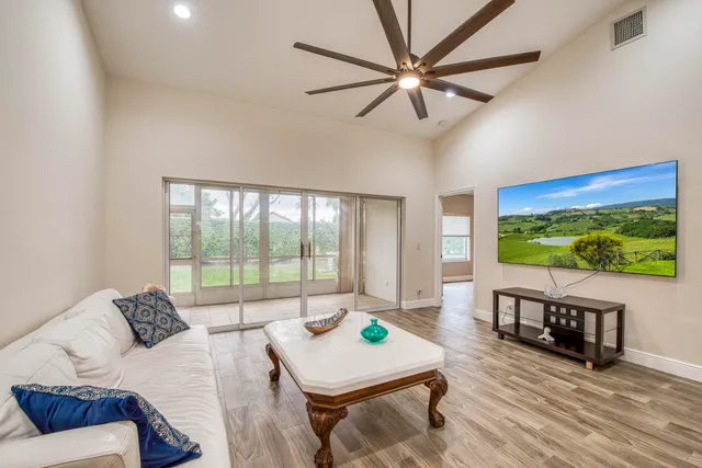 $335,000 | 6351 Long Key Lane, Boynton Beach, FL 33472