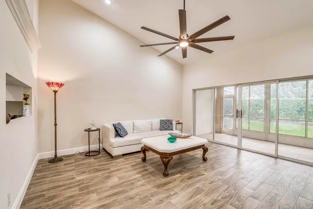 $335,000 | 6351 Long Key Lane, Boynton Beach, FL 33472