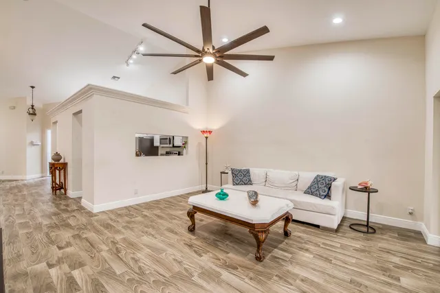 $335,000 | 6351 Long Key Lane, Boynton Beach, FL 33472