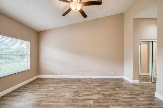 $335,000 | 6351 Long Key Lane, Boynton Beach, FL 33472