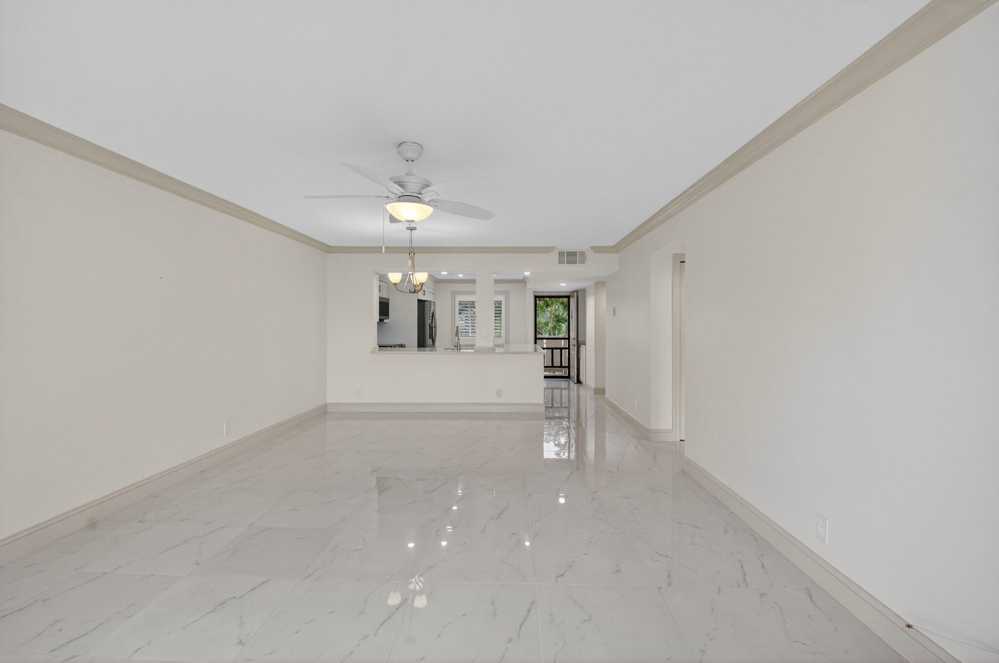 14375 Strathmore Lane, Unit 305 Delray Beach, FL 33446 - Photo 21 of 92 20-web-or-mls-DSC_7725