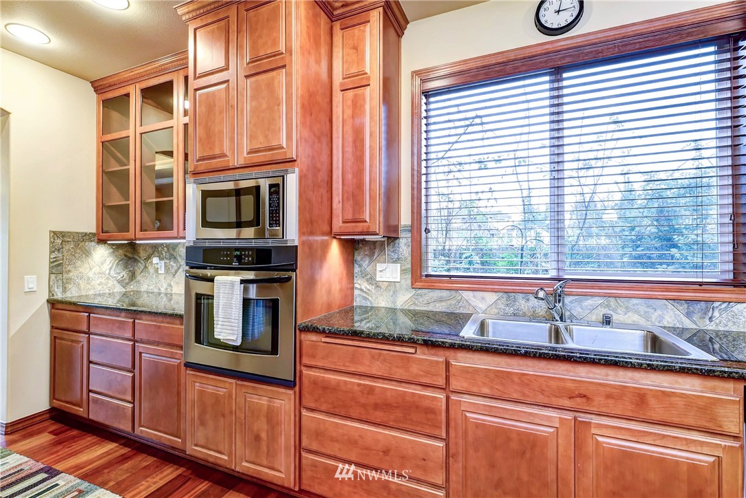 4103 214th Street Southeast Bothell, WA 98021 - Photo 11 of 25