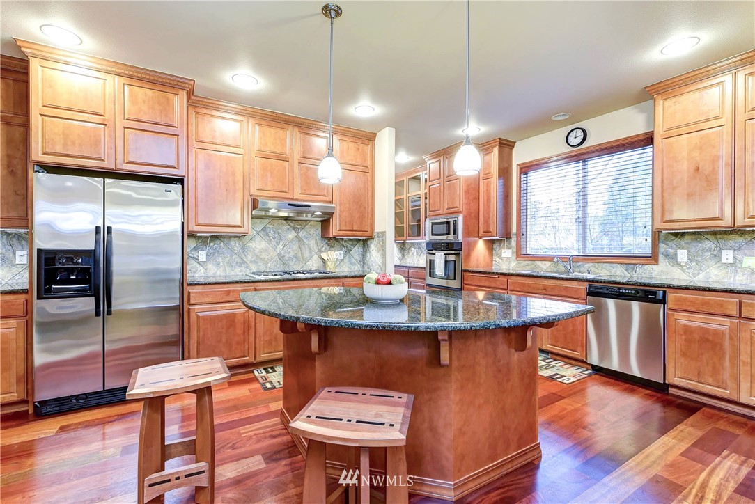 4103 214th Street Southeast Bothell, WA 98021 - Photo 9 of 25