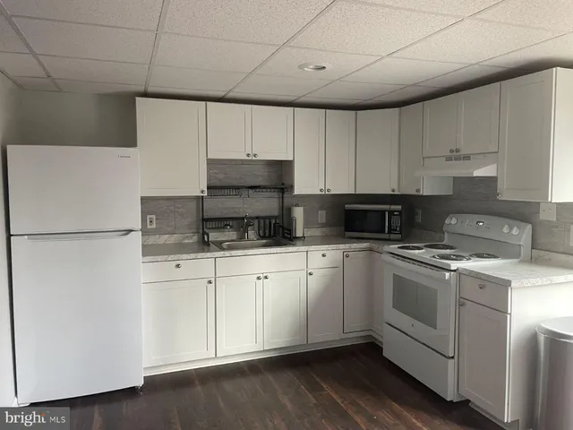 $1,800 | 12632 Western Circle, Lusby, MD 20657