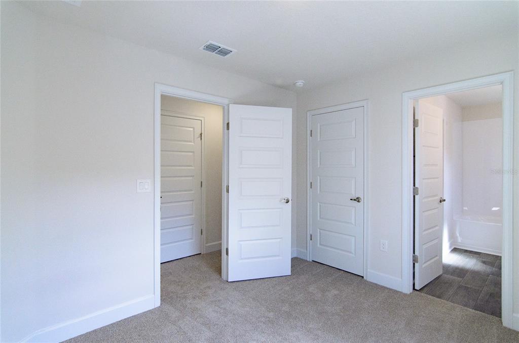 2 Seckel Court Palm Coast, FL 32164 - Photo 18 of 26 a view of an empty room
