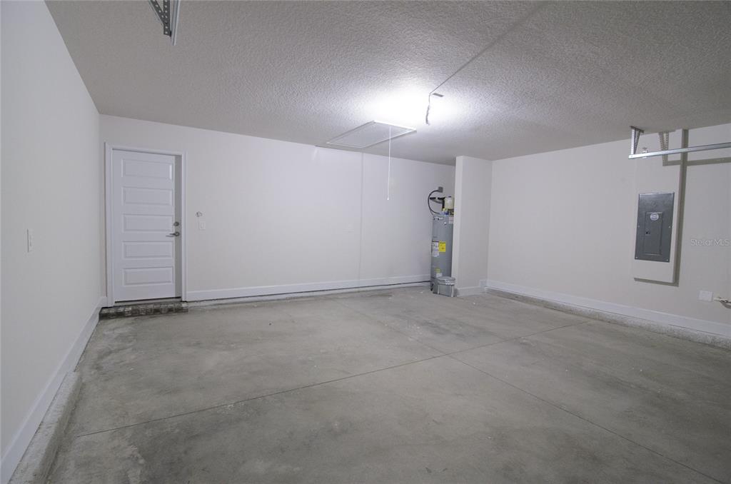 2 Seckel Court Palm Coast, FL 32164 - Photo 24 of 26 a view of an empty room