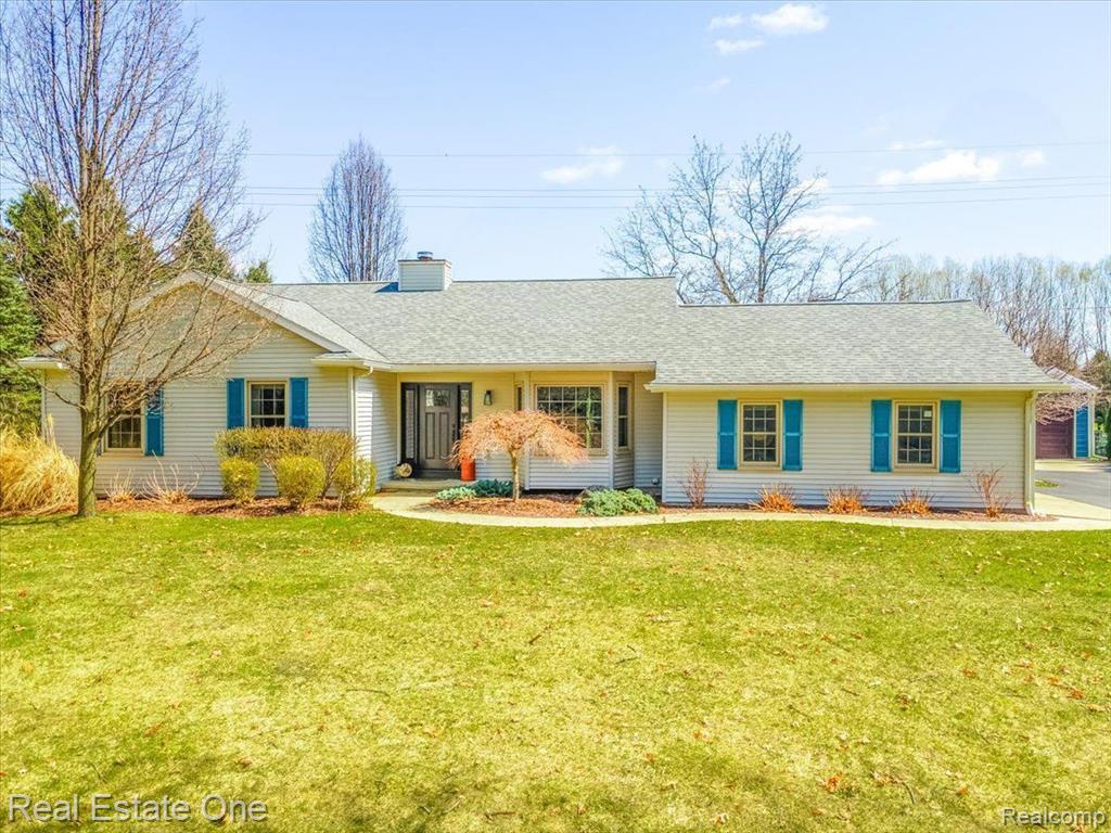 2885 County Farm Road Howell, MI 48843 - Photo 4 of 49