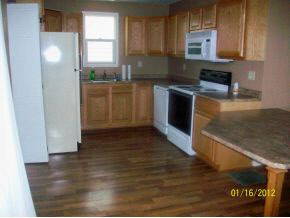 1116 Monroe Street Rochester, IN 46975 - Photo 3 of 8