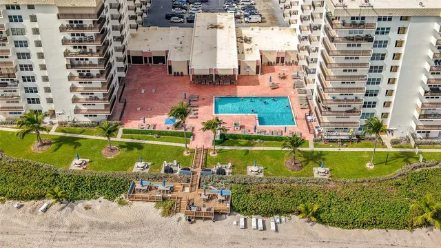 $282,500 | 1147 Hillsboro Mile, Unit 506, Hillsboro Beach, FL 33062
