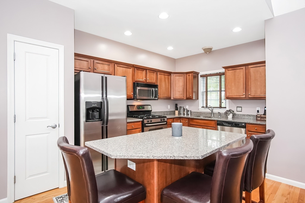 26 Daisy Lane, Unit 26 Raynham, MA 02767 - Photo 8 of 42 Gallery Image 8