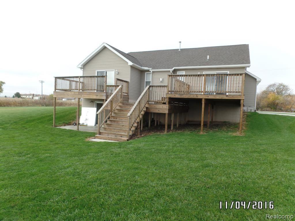 6320 North St Road Fort Gratiot, MI 48059 - Photo 41 of 59 6320 North Rd (41).jpg