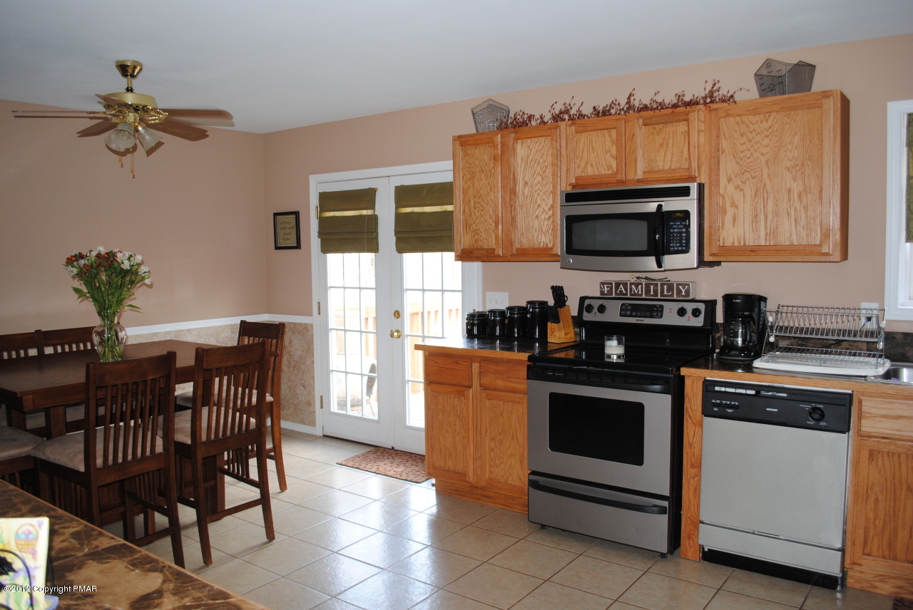 1646-5364) Clover Road Long Pond, PA 18334 - Photo 2 of 15 2