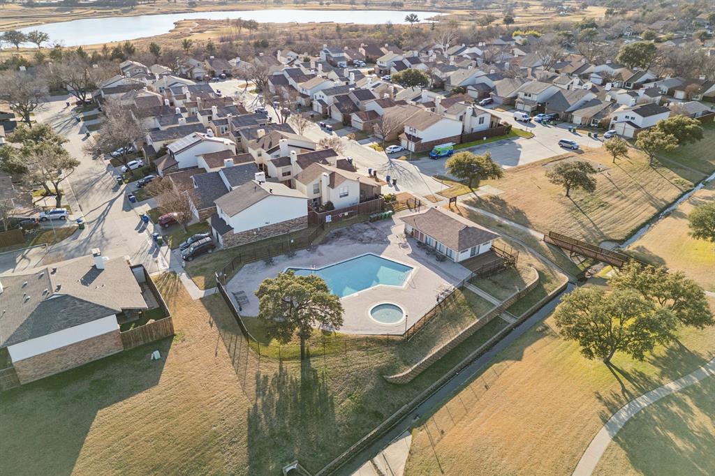 2016 Via Miramonte Carrollton, TX 75006 - Photo 31 of 34 an aerial view of a house with a ocean view