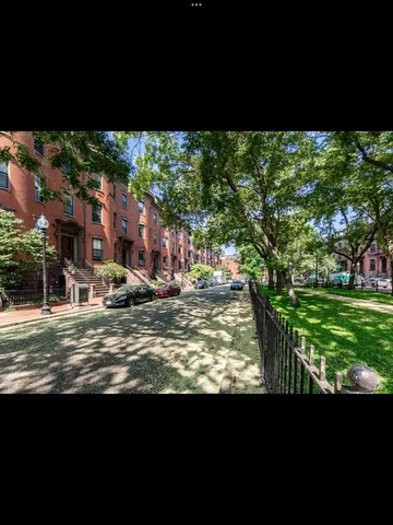 $1,395,000 | 19 Worcester Square, Unit 1, Boston, MA 02118