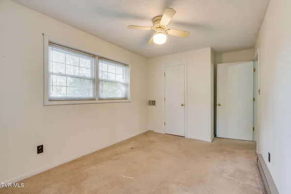 $10,000 | 121 Independence Lane, Elizabethton, TN 37643