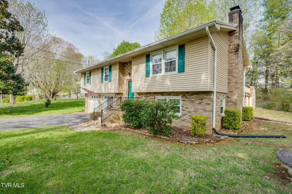 $10,000 | 121 Independence Lane, Elizabethton, TN 37643