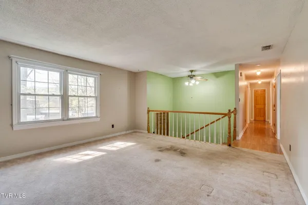 $10,000 | 121 Independence Lane, Elizabethton, TN 37643