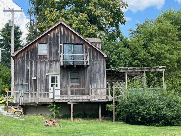 $2,950 | 121 East Hook Cross Road, Hopewell Junction, NY 12533