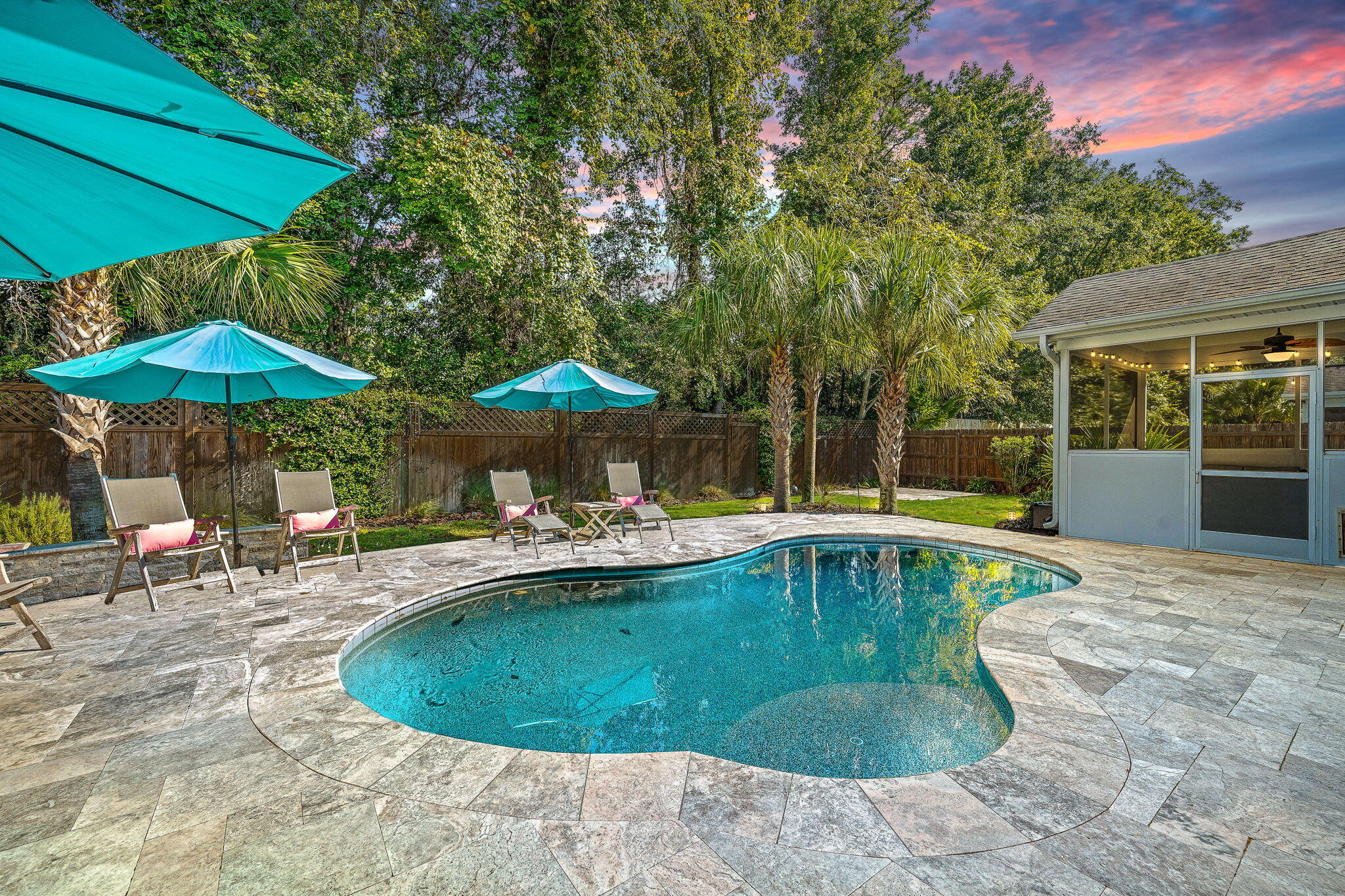 2138 Terrabrook Lane Charleston, SC 29412 - Photo 2 of 33 2-web-or-mls-Barclay Media Co_-2 (3)