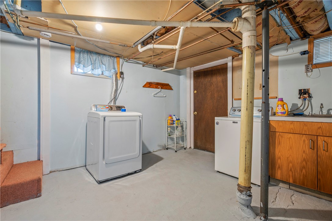 69 Mt St Charles Avenue Woonsocket, RI 02895 - Photo 21 of 32