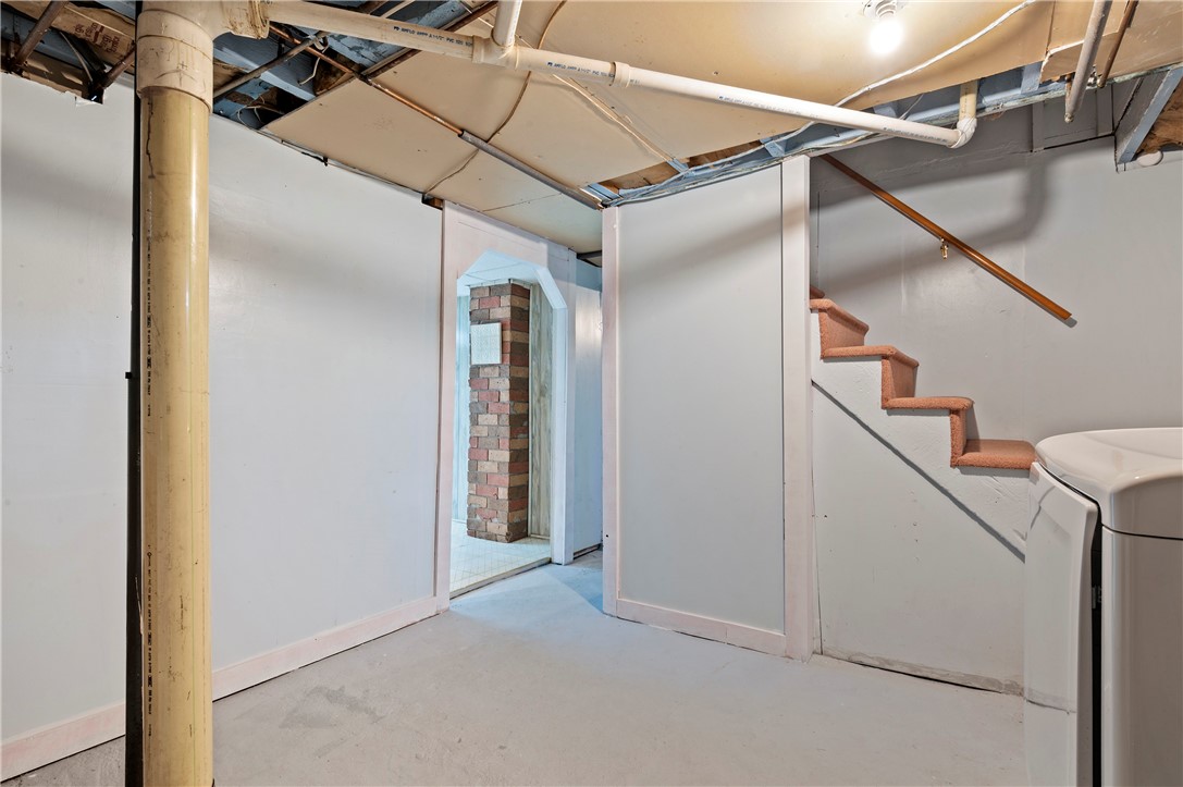 69 Mt St Charles Avenue Woonsocket, RI 02895 - Photo 22 of 32