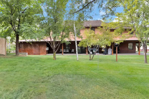 a view of a yard in front of house