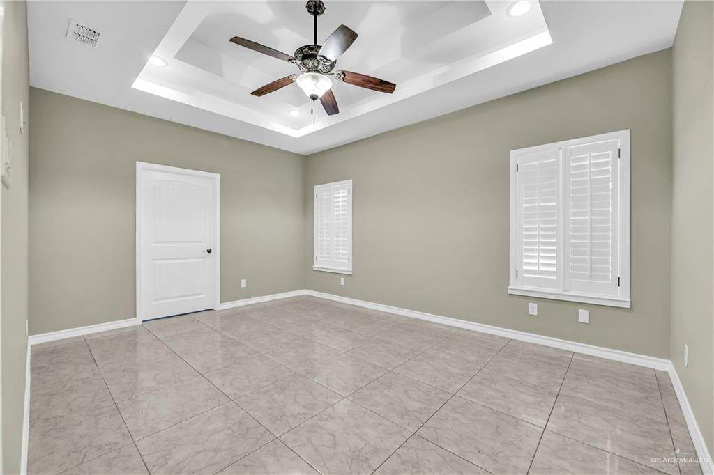 1106 Rio Blanco Street San Juan, TX 78589 - Photo 13 of 21 a view of an empty room with a window