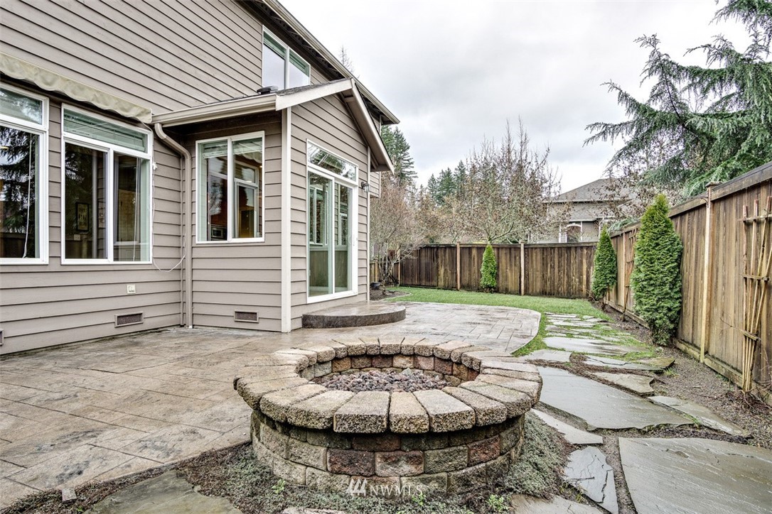 18528 33rd Avenue Southeast Bothell, WA 98012 - Photo 23 of 25